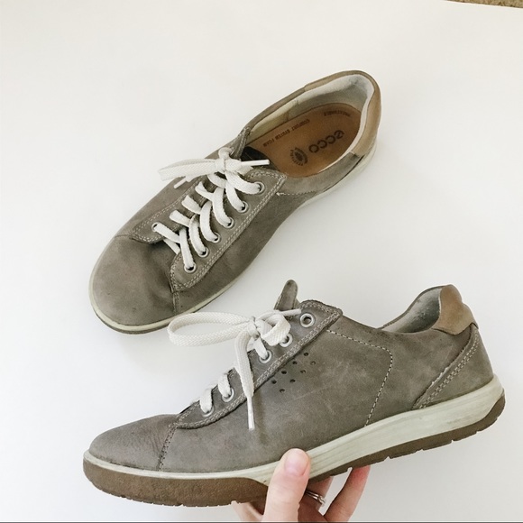 ecco gray sneakers